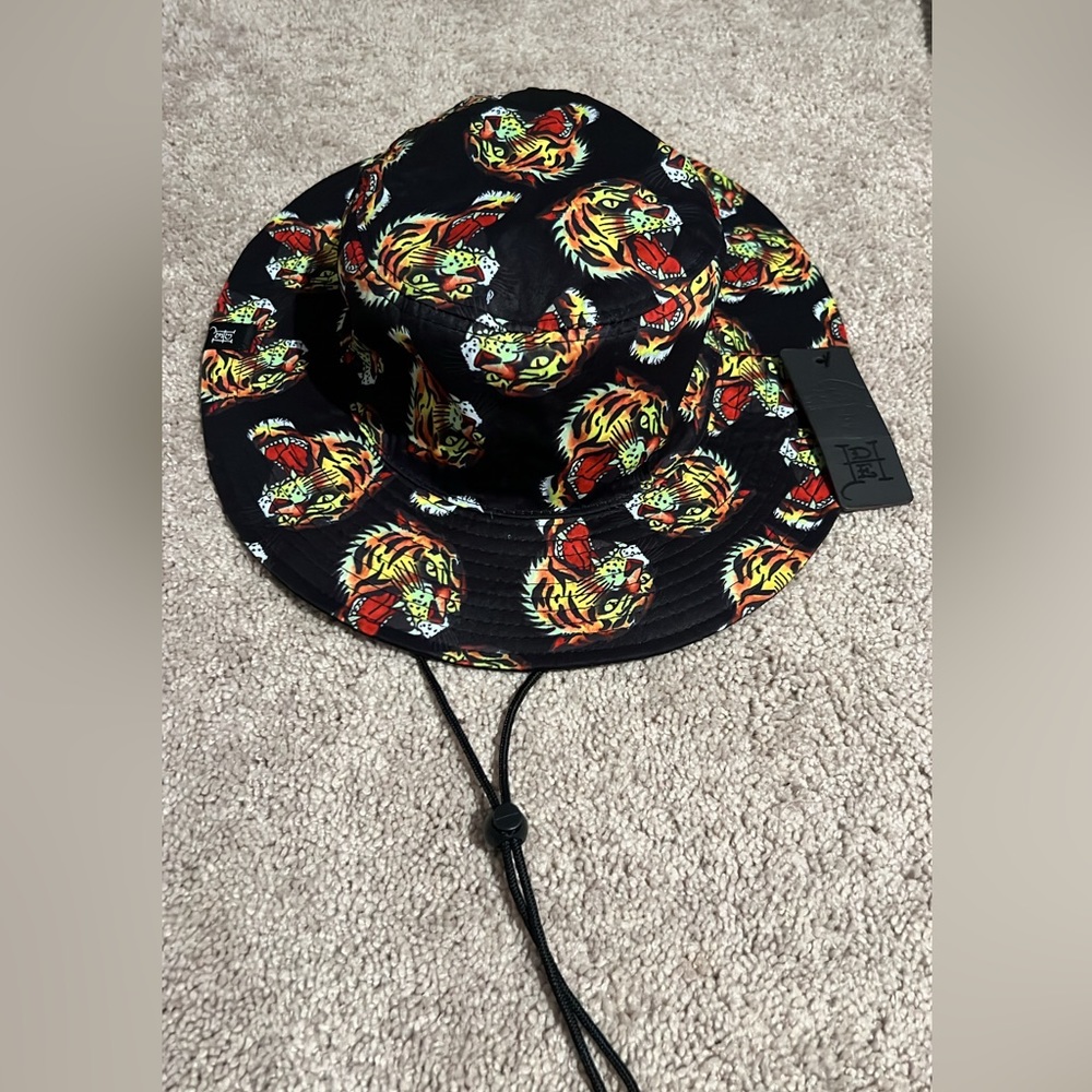 NEW Ed Hardy Bucket Hat